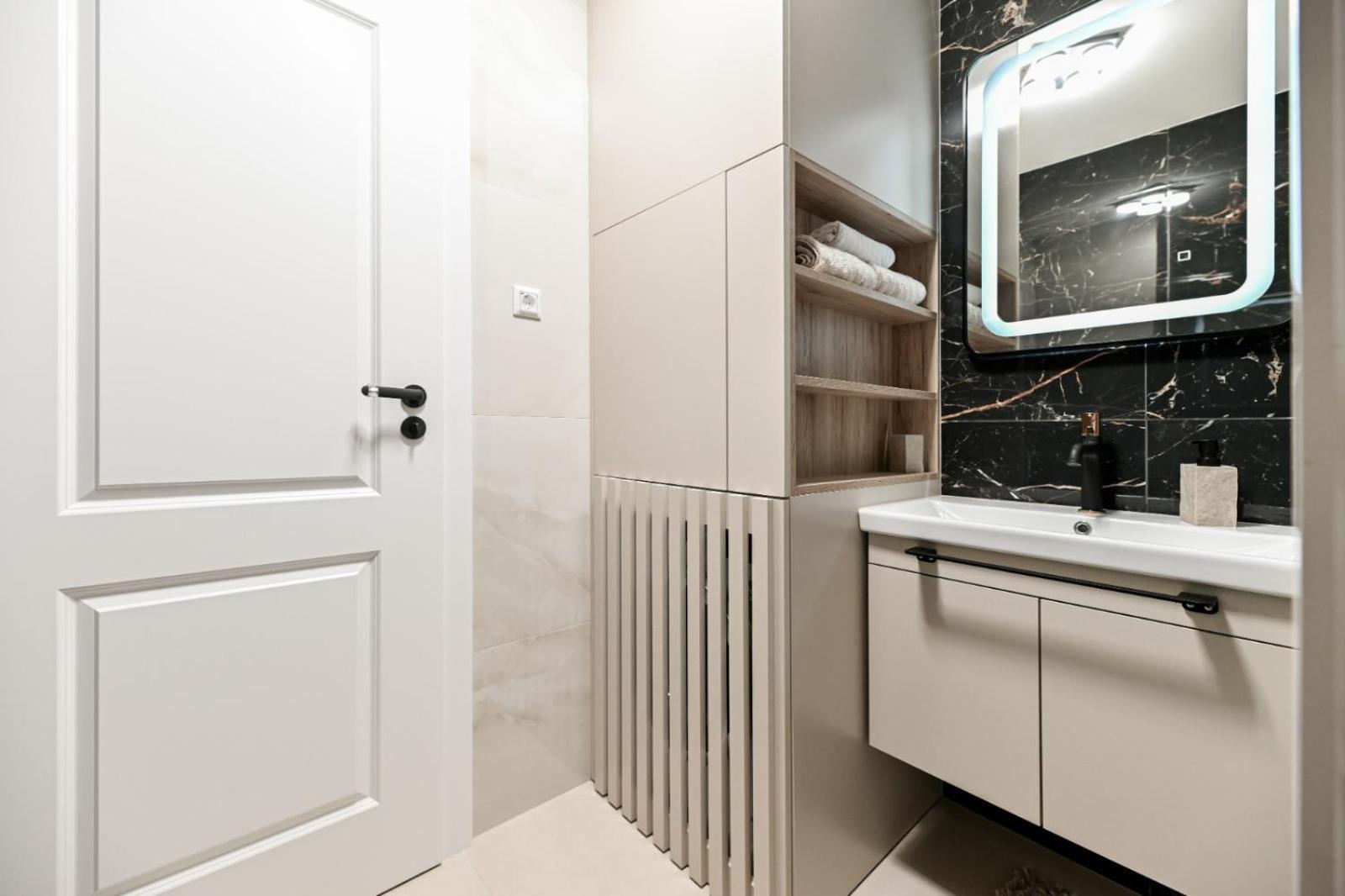 Newly Renovated Apartment Luce Zadar Ngoại thất bức ảnh